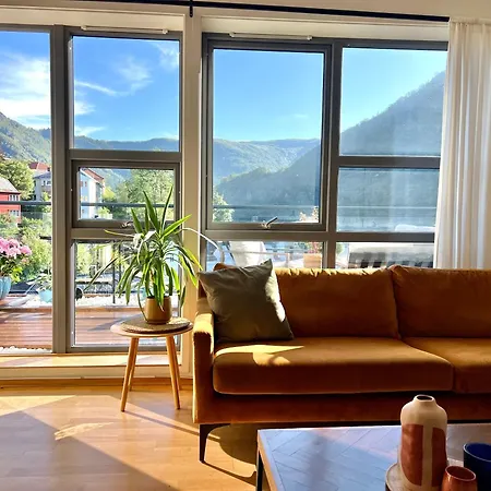 Top Floor Apartment With Mountain View, Terrace 22Sqm, Free Parking Bergen Extérieur photo