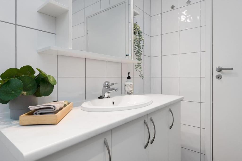 Floor With Mountain View, Terrace 22sqm, Free Parking Lejlighed Bergen