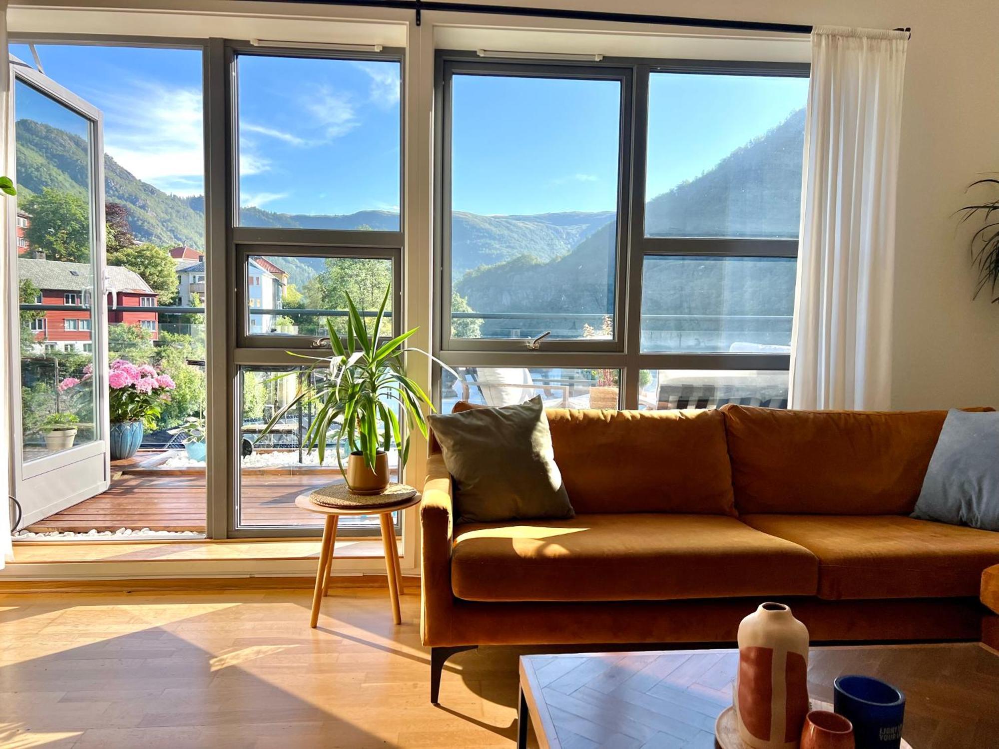 Lejlighed Floor With Mountain View, Terrace 22sqm, Free Parking